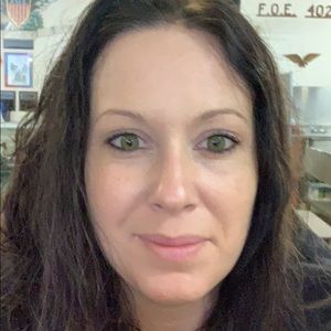 Meet your Posher, Teresa